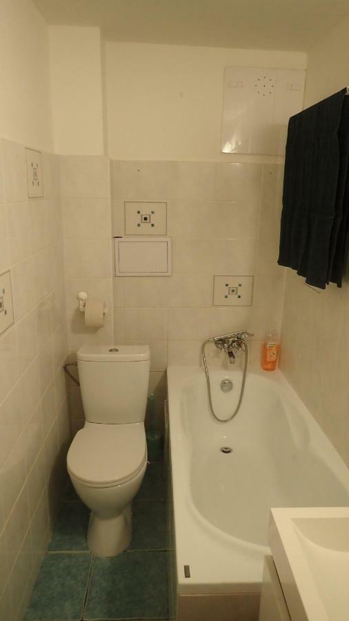 Apartment Jackie Praag Buitenkant foto