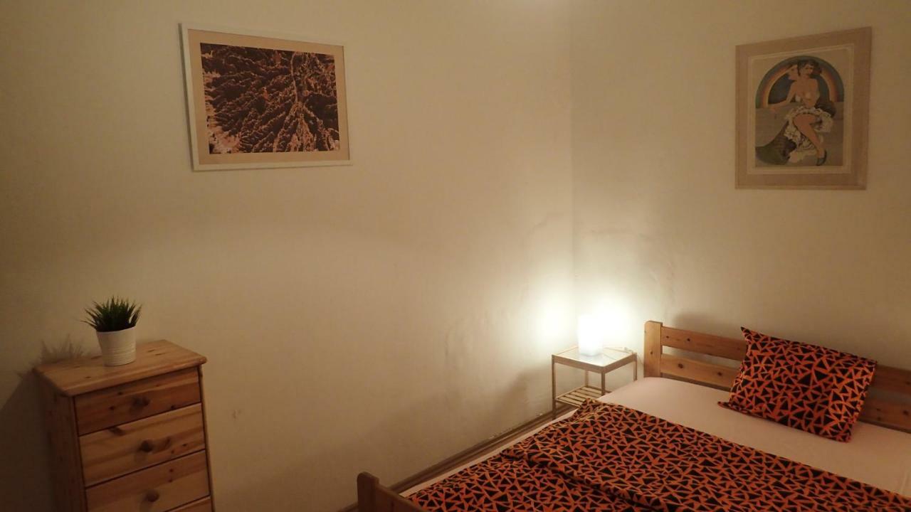 Apartment Jackie Praag Buitenkant foto